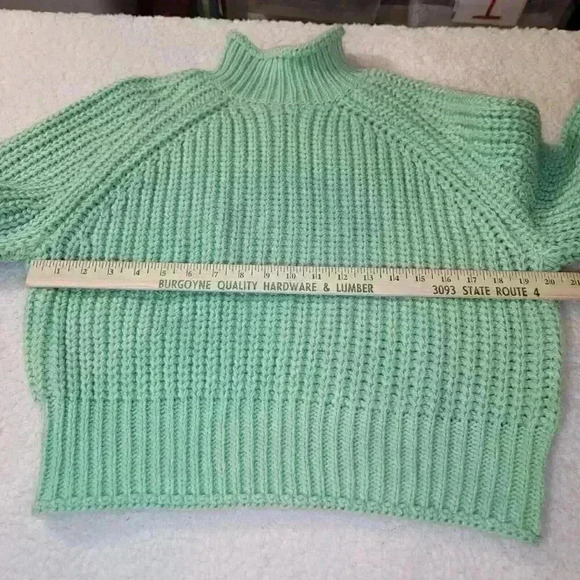H&M Sweater Chunky Knit Womens Medium Green Mock Neck Crop - Picture 12 of 14
